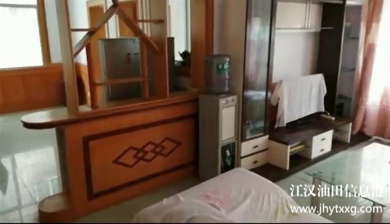 廣華中學(xué)對面2樓陪讀拎包入?。ňb120平方）